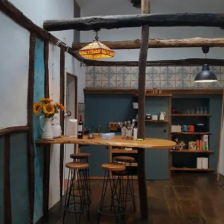 Casa Girasol Bed & Breakfast *